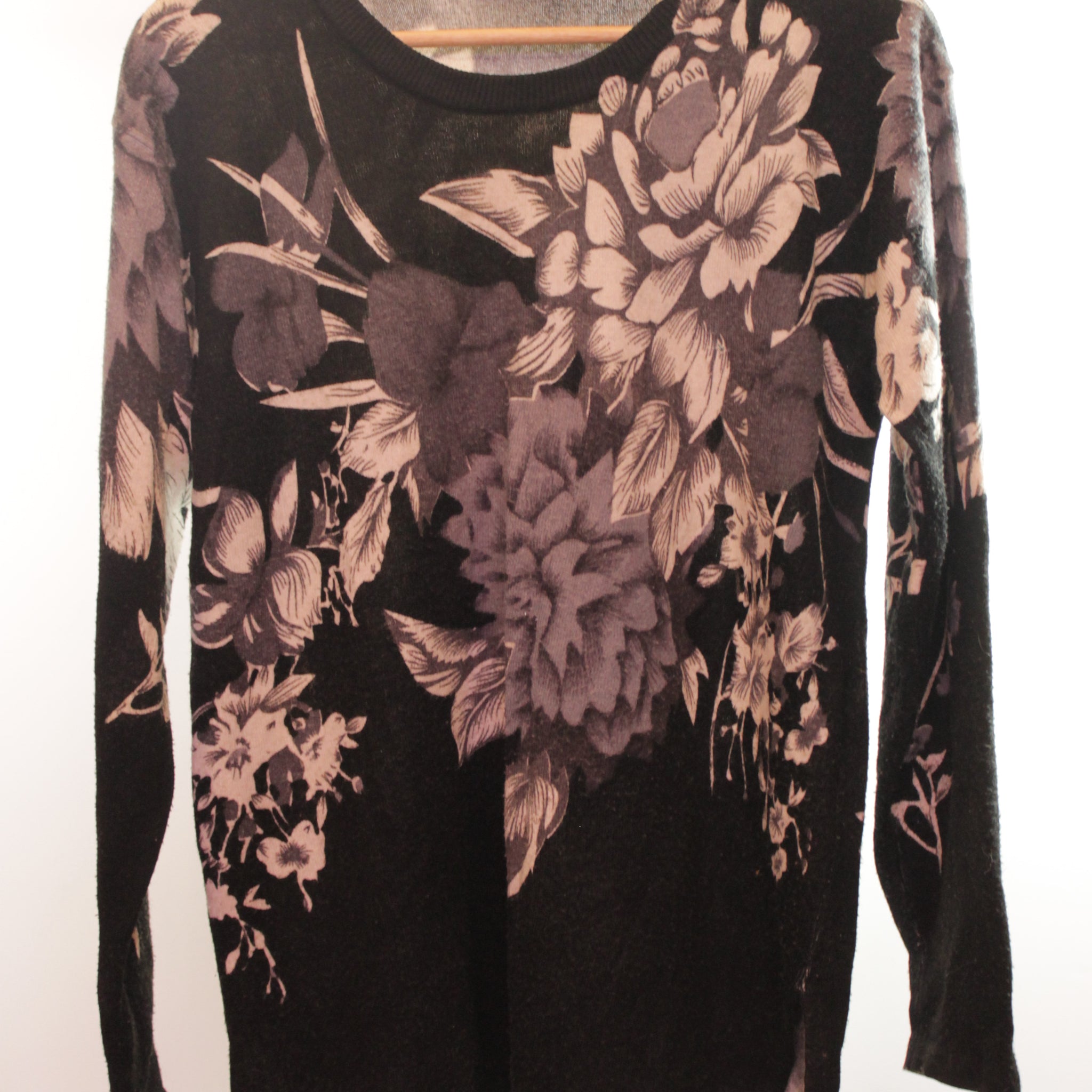 &nbsp;Wool Sweater with Floral Pattern&nbsp;