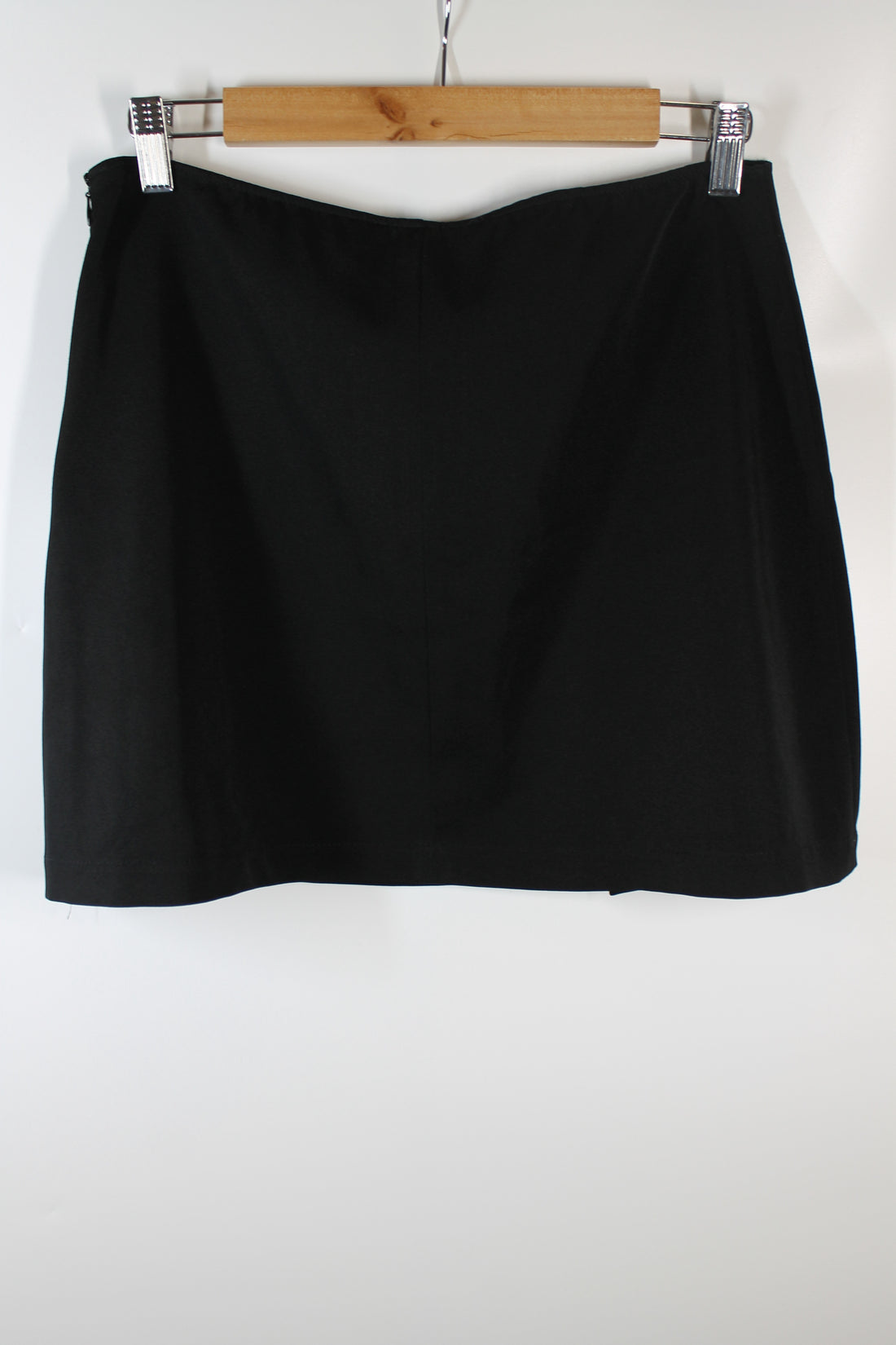 Black Pleated A-Line Mini Skirt